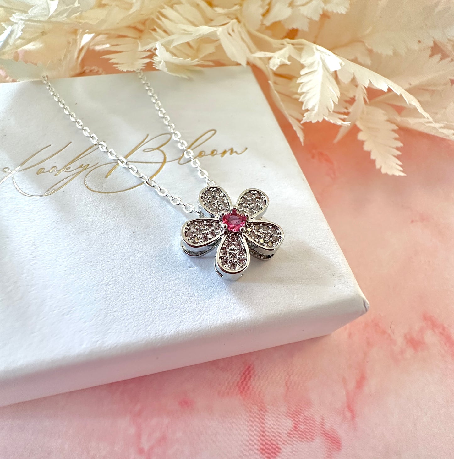 Silver Diamanté Flower necklace.