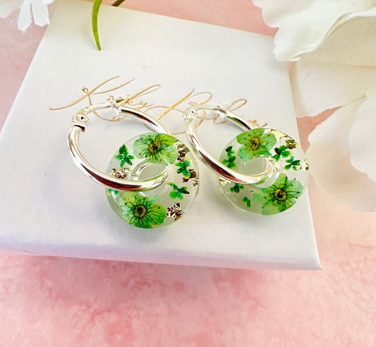 Green blossom bloom flower donut earrings.