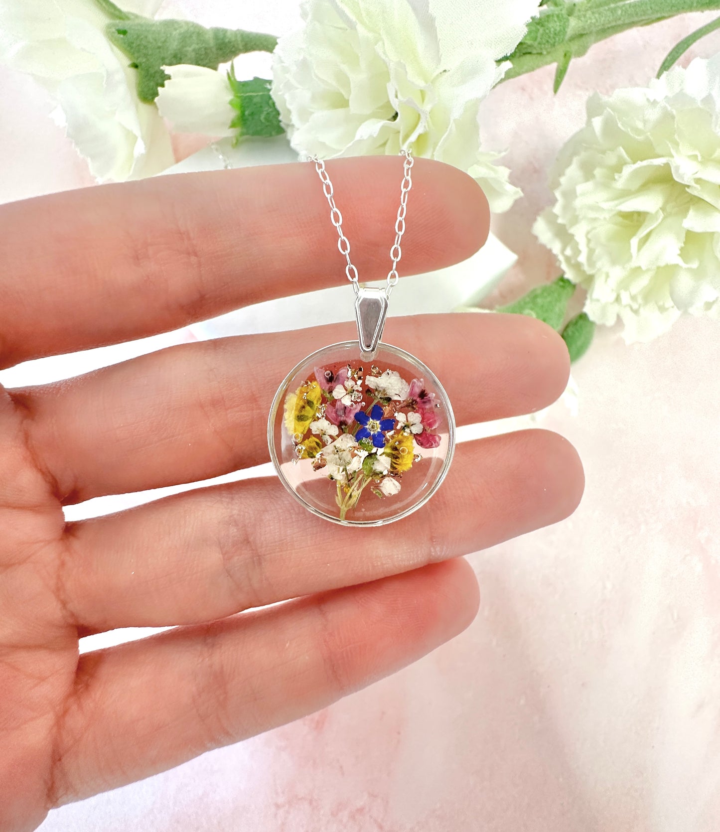 Tiny flower Bouquet silver necklace.