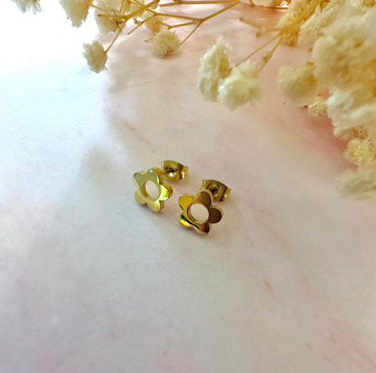 Gold Flower stud earrings.