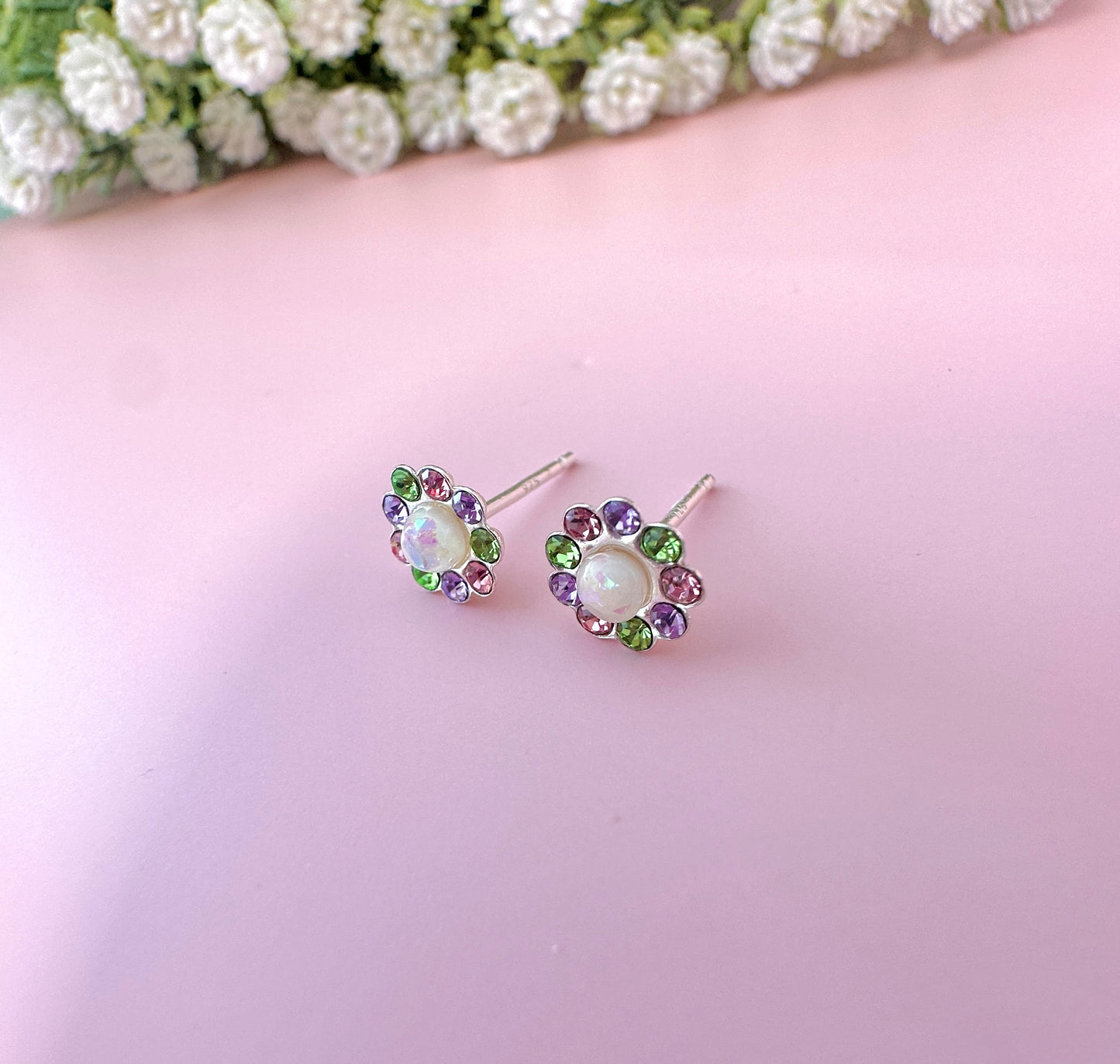 925 Sterling silver Opal diamanté flower stud earrings.