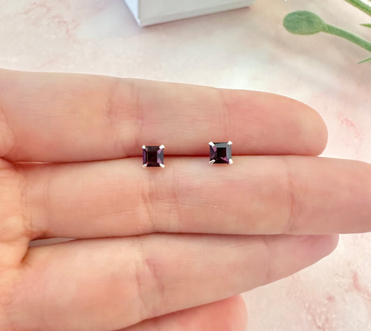 925 Sterling silver Dark purple Square CZ stud earrings.